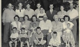 Brown Family, late 1940s. Bob Brown is third from right in back row.