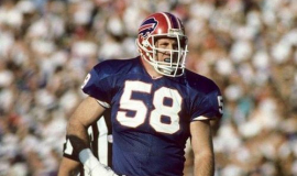 Shane Conlan with Buffalo Bills