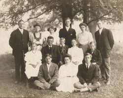 Charles and Julia Ehmke family photographed in Silver Creek circa 1906.
Howard is in the middle row on the far right next to his mother. Charles and Julia Ehmke family.