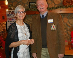 Cindy Meszaros and Gary Peters Cindy-Meszaros-and-Gary-Peters