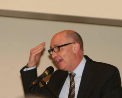 Dan Hoard. Dan Hoard.