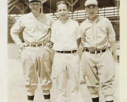 Howard Ehmke on left. Photo courtesy of the Silver Creek Historical Center. Howard Ehmke on left.