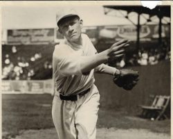 Howard Ehmke throwing sidearm. Photo courtesy of the Silver Creek Historical Center. Howard Ehmke throwing sidearm.