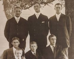 Photo circa 1906 - 7 Ehmke brothers. Back row: Frank, Albert, Harry. Front row: Charlie, Clifford, Howard, Lester. (Howard also had 4 sisters.) Photo courtesy of Vince Martonis, Town of Hanover Historian. Photo circa 1906 - 7 Ehmke brothers.
