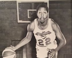 George Carter with Pittsburgh Condors. George Carter with Pittsburgh Condors.