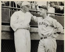 Howard Ehmke on left. Photo courtesy of the Silver Creek Historical Center. Howard Ehmke on left.