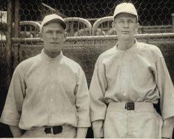 Howard Ehmke on right. Photo courtesy of the Silver Creek Historical Center. Howard Ehmke on right.