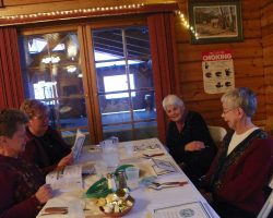 Nancy Huckabone, Patty and Dee Rewers. Nancy-Huckabone-Patty-and-Dee-Rewers