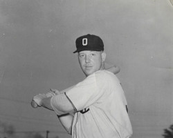 John Newman playing for Owensboro, 1939. John Newman playing for Owensboro, 1939.