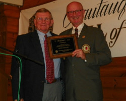 President's Award to Russ Ecklund. Presidents-Award-Russ