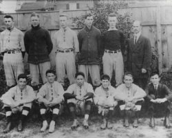 Howard Ehmke second from left with Silver Creek High School baseball team. Photo courtesy of the Silver Creek Historical Center. Howard Ehmke second from left with Silver Creek High School baseball team.