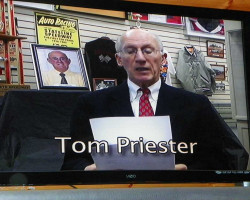 CSHOF 2013 Awards Banquet. Tom Priester presents Walt Thurnau. February 18, 2013. CSHOF 2013 Awards Banquet. February 18, 2013.