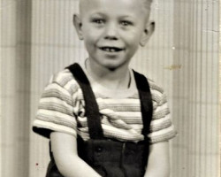 Dennis Meszaros, 1948. Dennis Meszaros, 1948.