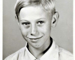 Dennis Meszaros, 1954. Dennis Meszaros, 1954.