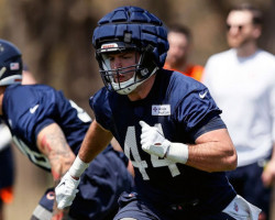 Stephen Carlson training with Chicago Bears. Stephen Carlson training with Chicago Bears.