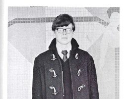 Mark Edstrom received the Golden Helmet Award in 1969. Mark Edstrom received the Golden Helmet Award in 1969.