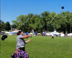 Nick Kahanic competing in light hammer throw.