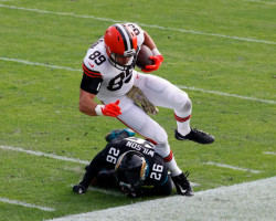 Stephen Carlson playing for Cleveland Browns. Stephen Carlson playing for Cleveland Browns.