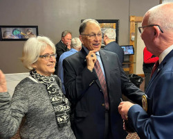Amy and Fran Sirianni with CSHOF president Randy Anderson. Amy and Fran Sirianni with CSHOF president Randy Anderson.
