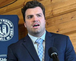 Stephen Carlson. Stephen Carlson.