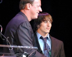 Kenny Betts with Jim Kelly, 2009. Kenny Betts with Jim Kelly, 2009.