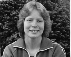 Karen Tellinghuisen, 1977. Karen Tellinghuisen, 1977.