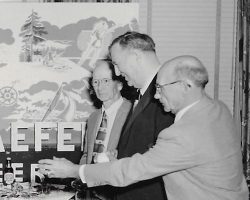 Former major league baseball players Tommy Leach, Fred Merkle and Heinie Groh. Photo taken January 14, 1956 in St. Petersburg, Florida. Former major league baseball players Tommy Leach, Fred Merkle and Heinie Groh. January 14, 1956