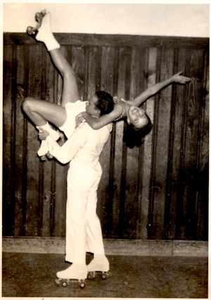 Joel Wilcox and Kathy Kroto demonstrate.