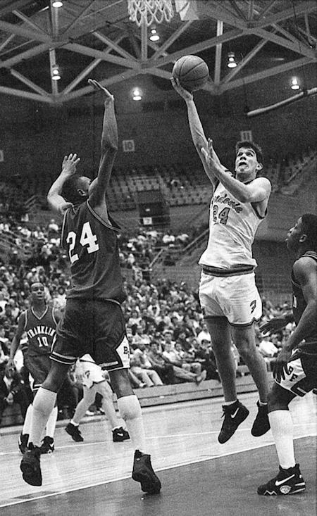 Michael Heary drives to the basket.