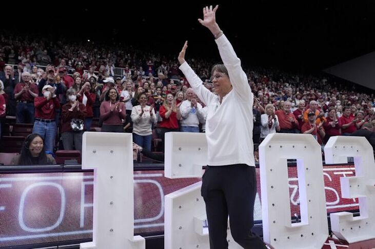 Tara VanDerveer,