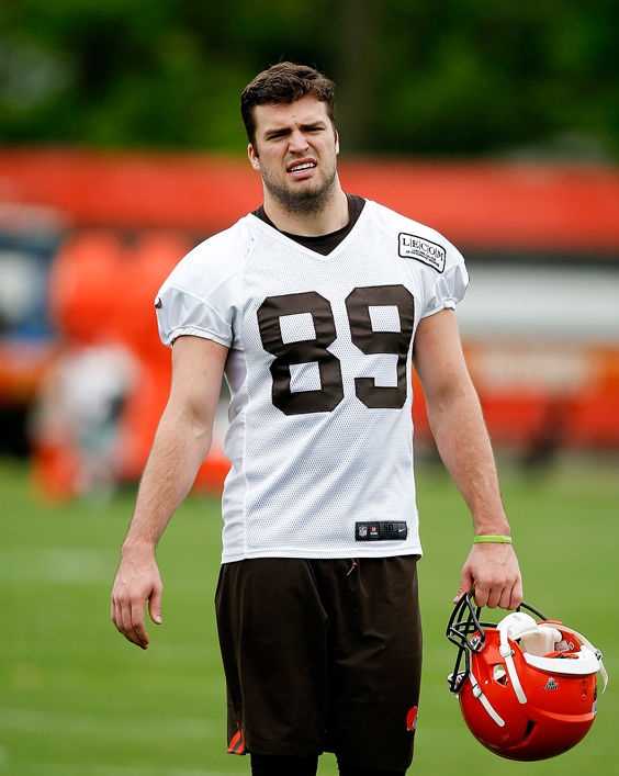 Cleveland Browns tight end Stephen Carlson.
