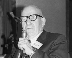 Frank Hyde at 1983 CSHOF induction banquet. Frank Hyde at 1983 CSHOF induction banquet.
