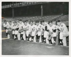 1952 New York Yankees.
Left to right: Johnny Mize, Joe Collins, Gene Woodling, Gil McDougald, Hank Bauer, Phil Rizzuto, Bill Martin, Irv Noren, Yogi Berra, Mickey Mantle. 1952 New York Yankees.