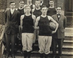 Howard Ehmke in front on left with Silver Creek High School basketball team.
