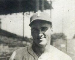 Walt Brown with 1944 Toledo Mud Hens Walt Brown with 1944 Toledo Mud Hens