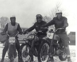 Chuck Boehler, center Chuck Boehler snow4