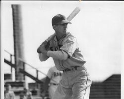 John O'Neil with the Seattle Raniers, 1947.