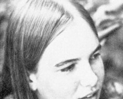 Tara VanDerveer - 1971 at Buffalo Seminary high school.
