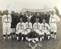 1915 Jamestown Rabbits with Billy Webb, seated, far right.