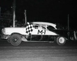 1958. 1958.