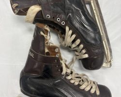 John Alm's ice skates. John Alm's ice skates.